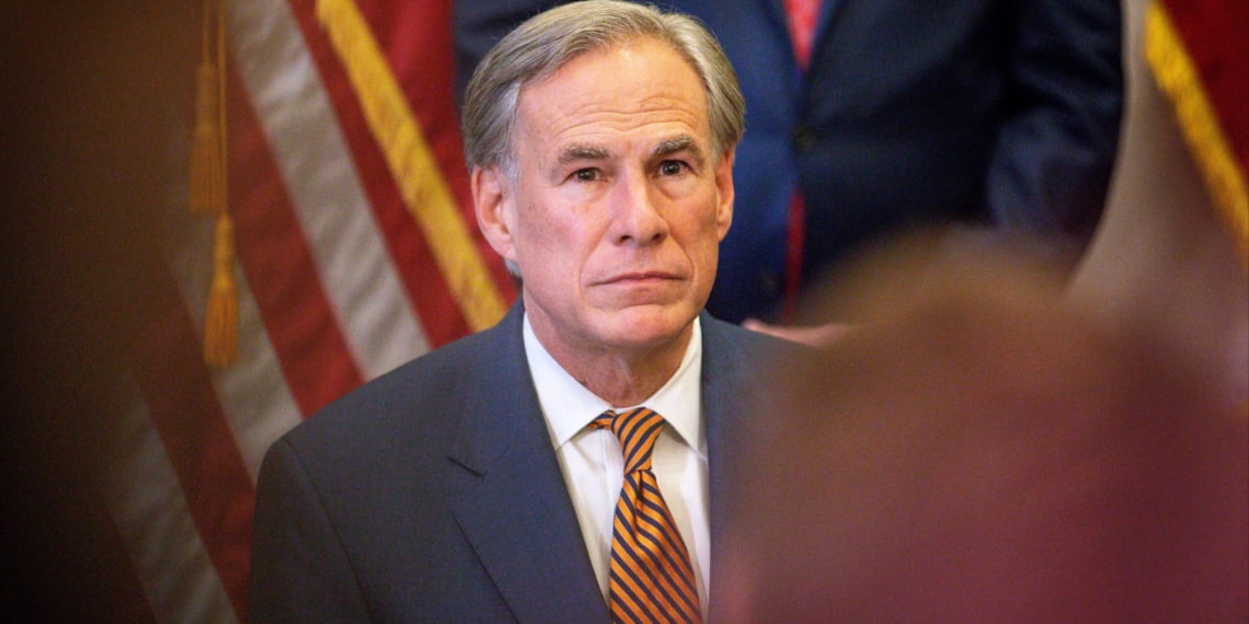 德州州長 Greg Abbott 於 2021 年 6 月 8 日在柯士甸出席州議會大樓的新聞發布會。/法新社