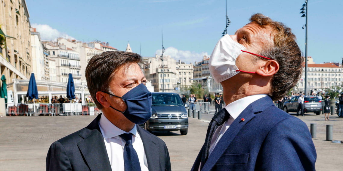 法國總統馬克龍參觀位於伊拉克尼尼微省北部摩蘇爾的聖母教堂。/法國 24