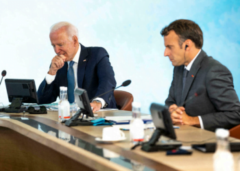 一週動態：英美澳簽訂 AUKUS 後，拜登首次與馬克龍通話