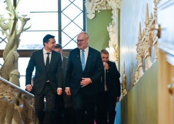 俄國承認烏東分離地區後的 24 小時——您要知的事